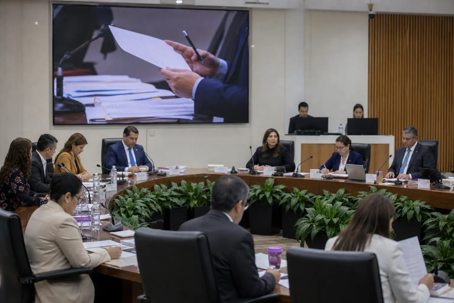 Sesión del Consejo General del INE donde se designó a Ernesto Santana como presidente del IEPC Jalisco