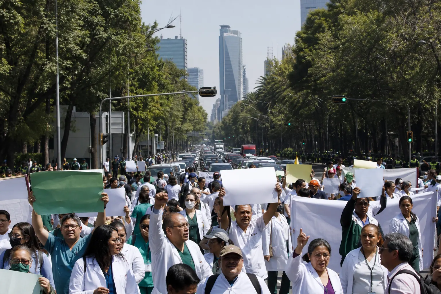 Protestas del IMSS: qué está confirmado sobre salario, bloqueos y abasto antes de la consulta del 14 de octubre